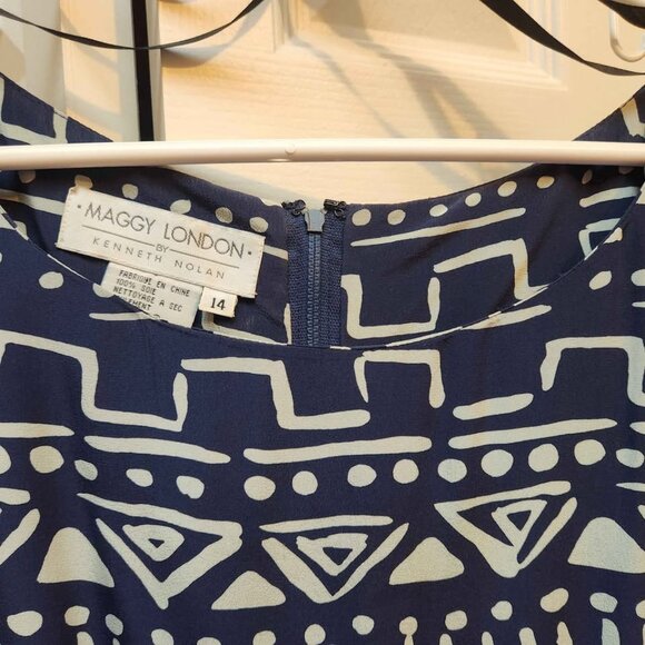 Maggy London Navy & White Lined Long SILK special occasion Dress women's size 14 - Picture 4 of 9